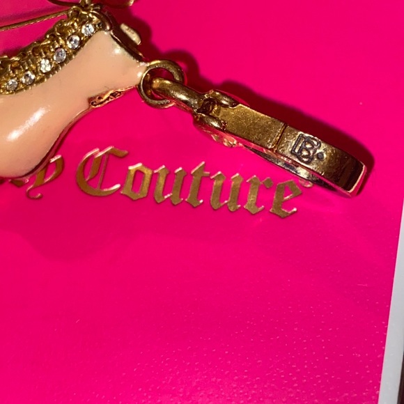 JUICY COUTURE PINK ICE SKATE CHARM